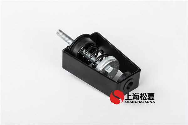 安裝動臂彈簧減震器時必須注意什么？